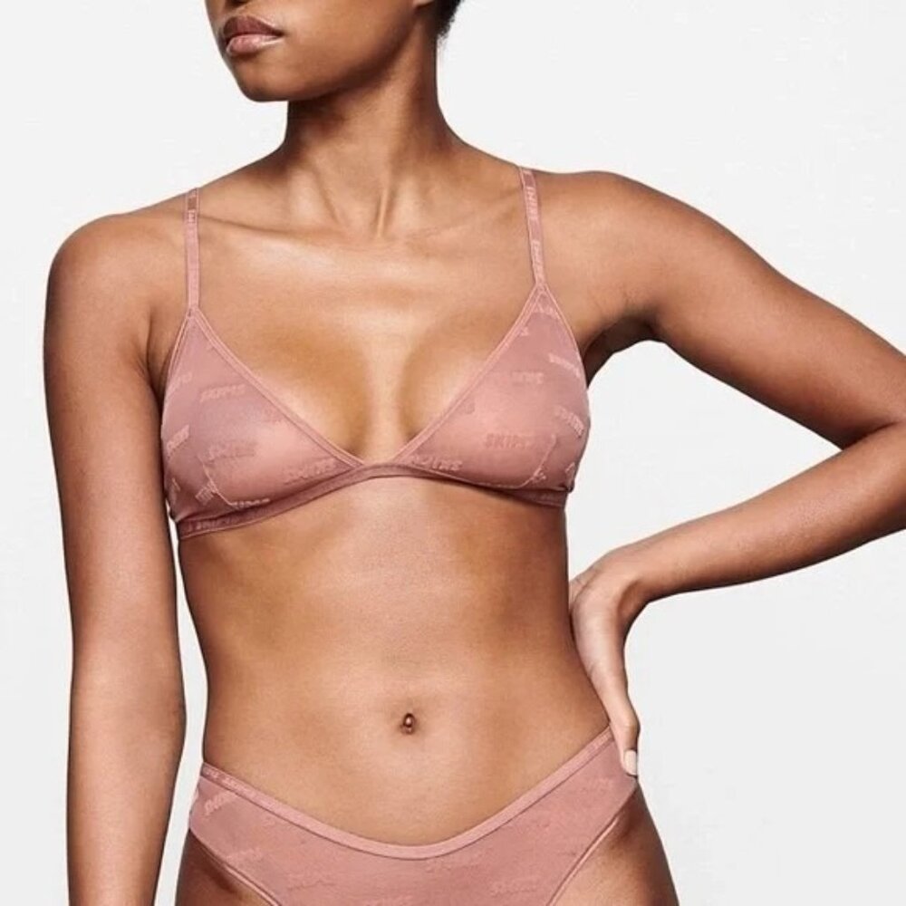 π SKIMS 2 pcs. After Hours Triangle Bralette + Leggings Set Rose Clay XXS - Picture 2 of 12